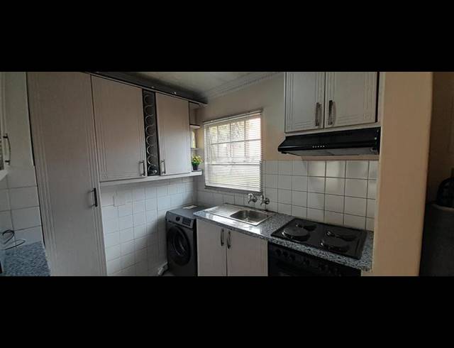 2 BEDROOM APARTMENT FOR SALE IN LINDHAVEN